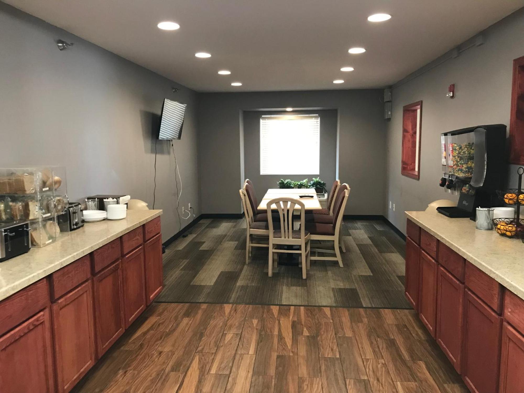 Chadron Inn & Suites מראה חיצוני תמונה