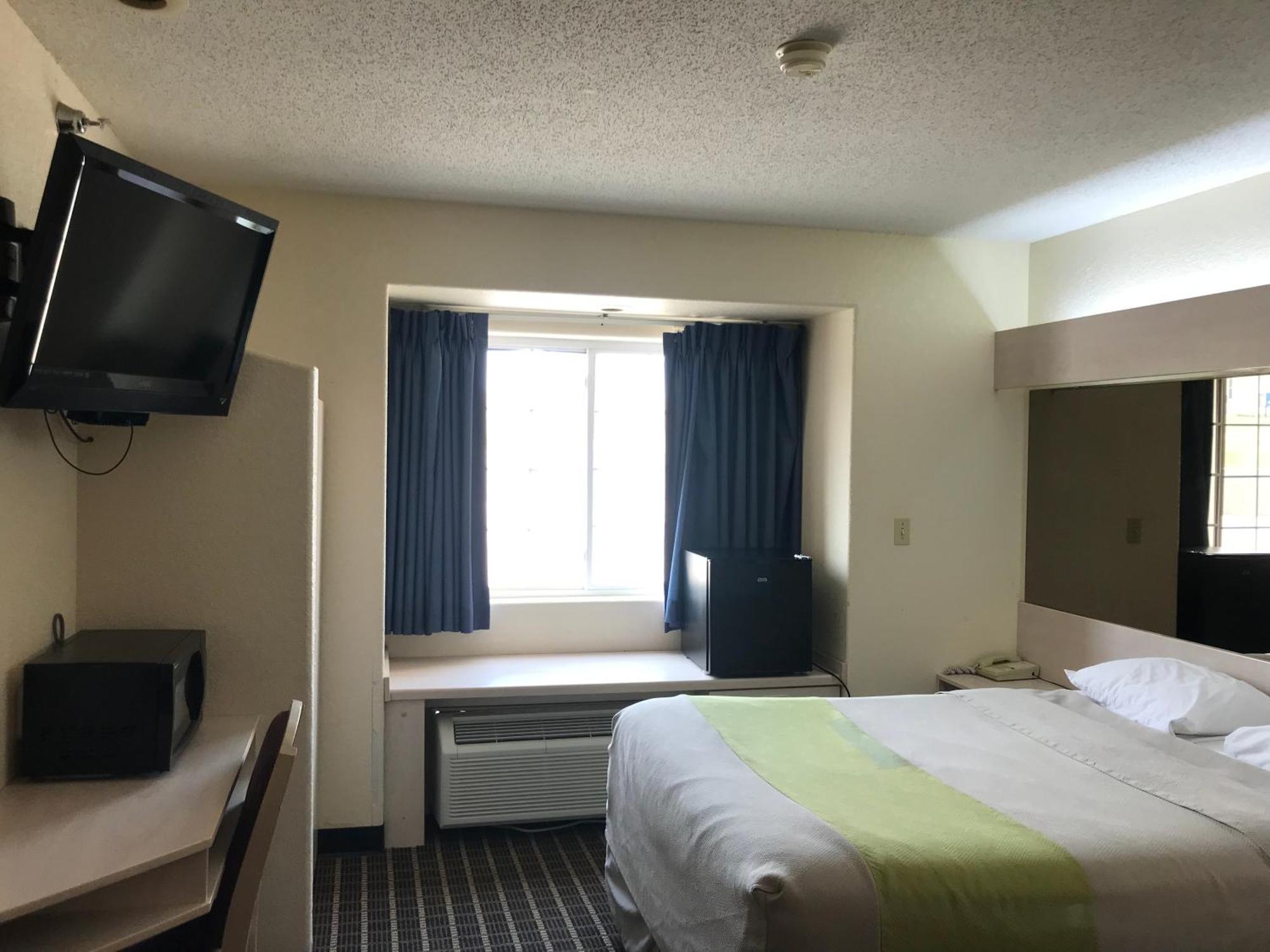 Chadron Inn & Suites מראה חיצוני תמונה