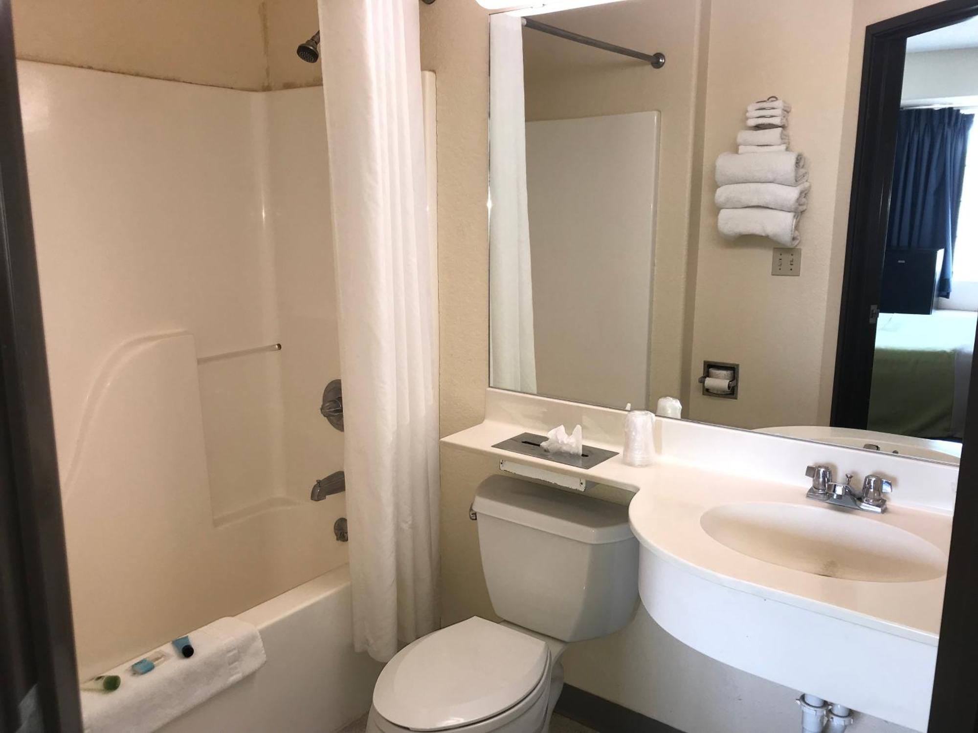 Chadron Inn & Suites מראה חיצוני תמונה